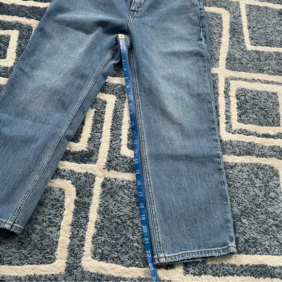 Abercrombie & Fitch Ultra High Rise Ankle Straight Jean Size 28 6 XS Extra Short - Picture 3 of 7
